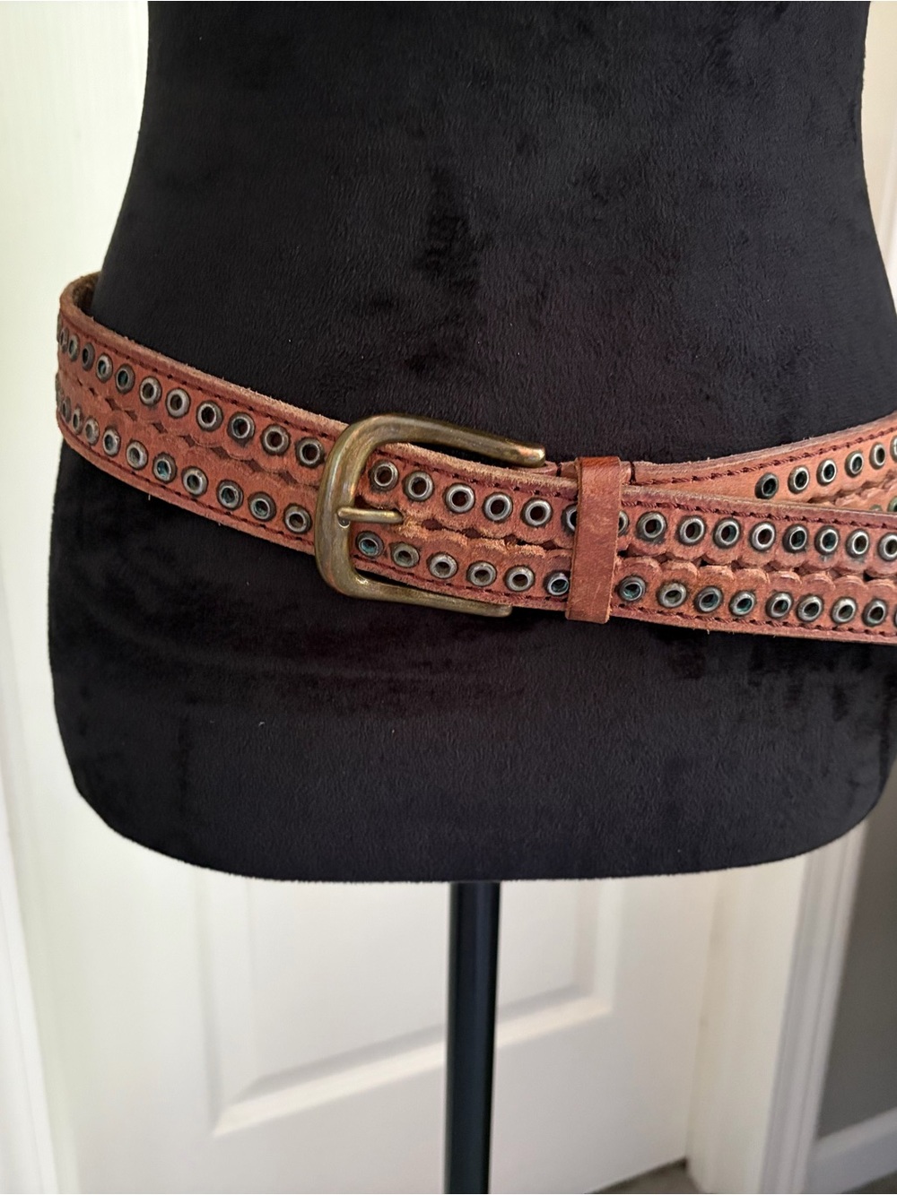 Leather Grommet Waist Belt - Brown